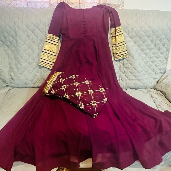 Purple faux Georgette anarkali suit size small eid collection - Picture 9 of 10